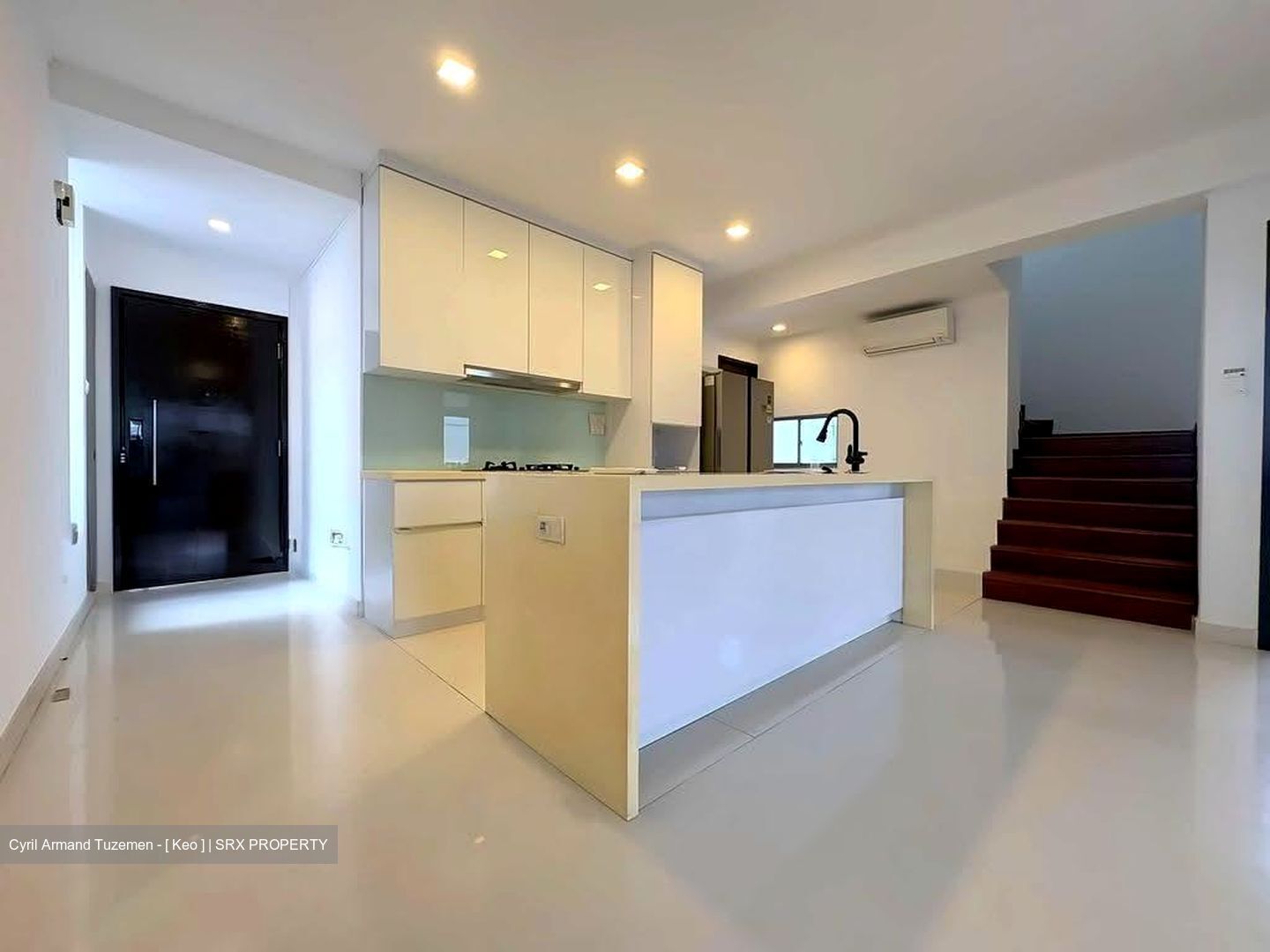 Atrium Residences (D14), Apartment #636447361